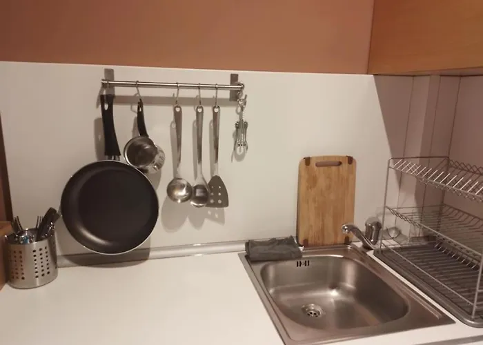 The Cathedral 아파트